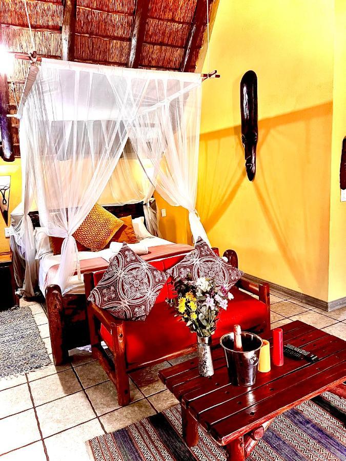 Manzini Chalets Marloth Park Bagian luar foto
