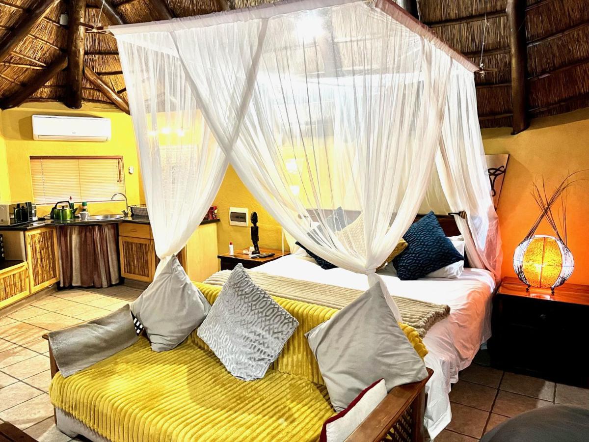 Manzini Chalets Marloth Park Bagian luar foto