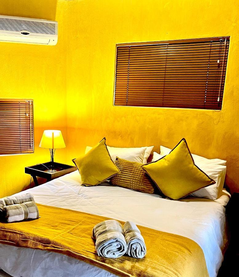Manzini Chalets Marloth Park Bagian luar foto