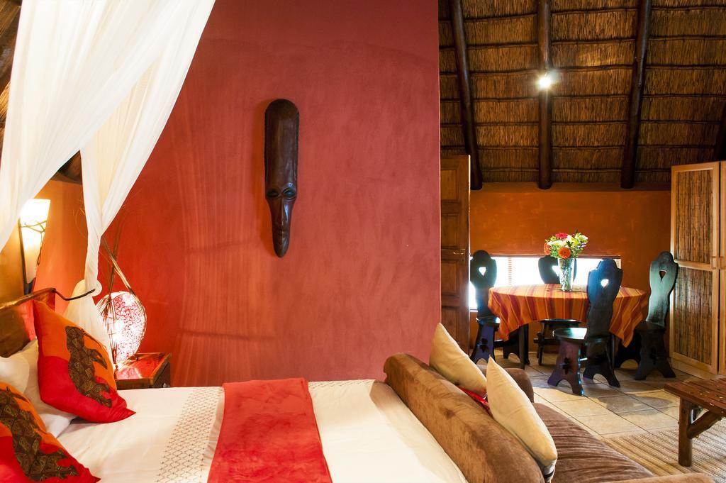 Manzini Chalets Marloth Park Bagian luar foto