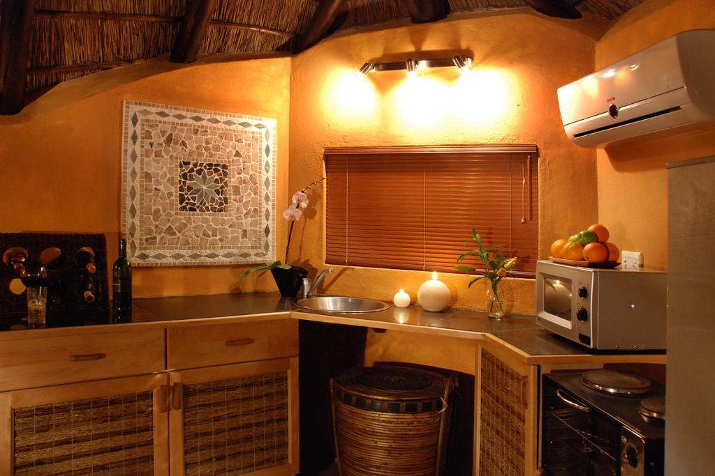 Manzini Chalets Marloth Park Ruang foto