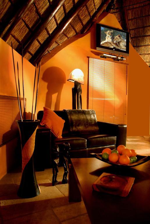 Manzini Chalets Marloth Park Bagian luar foto