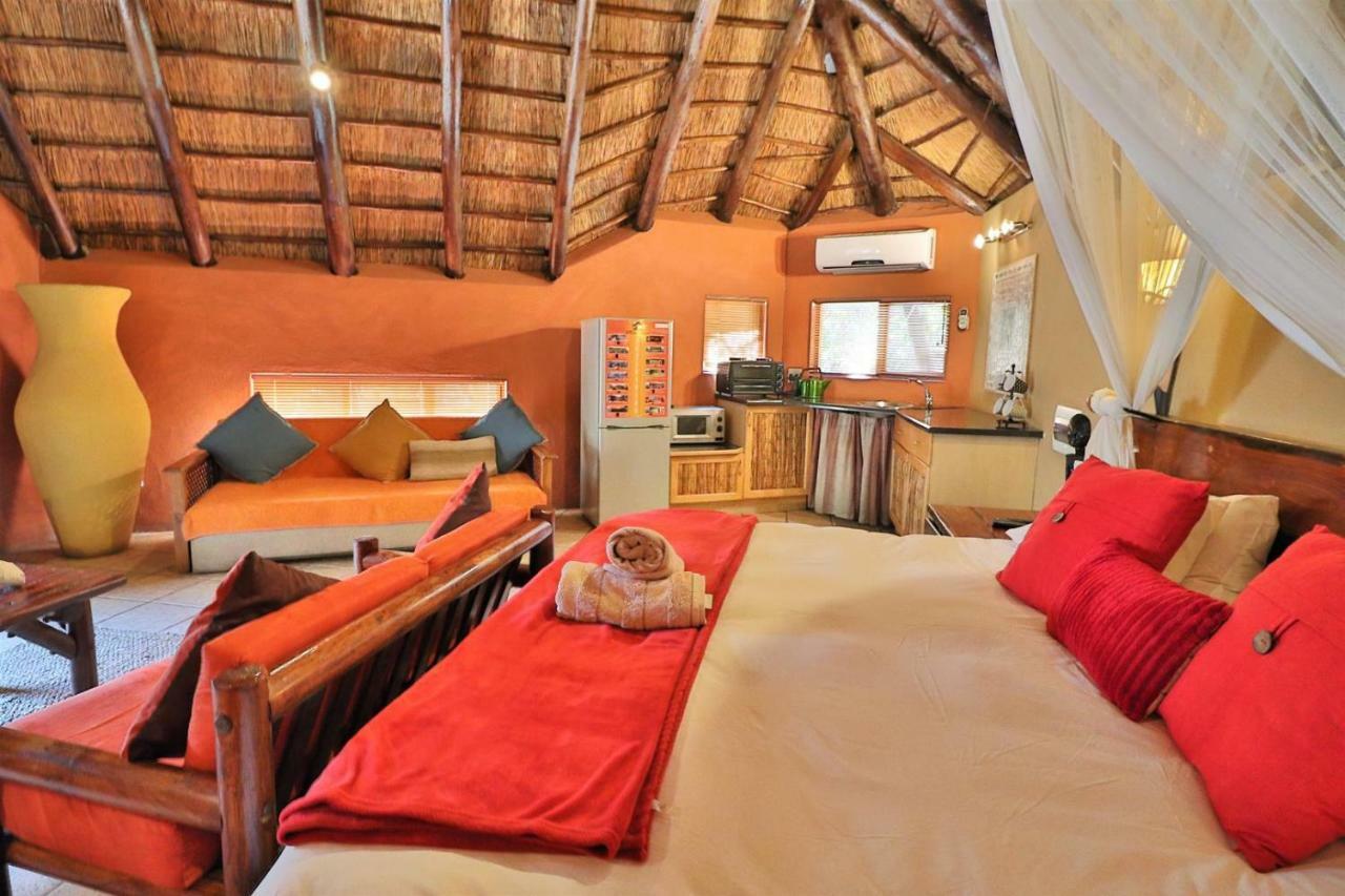 Manzini Chalets Marloth Park Bagian luar foto