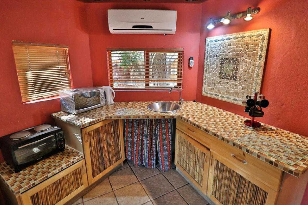 Manzini Chalets Marloth Park Bagian luar foto